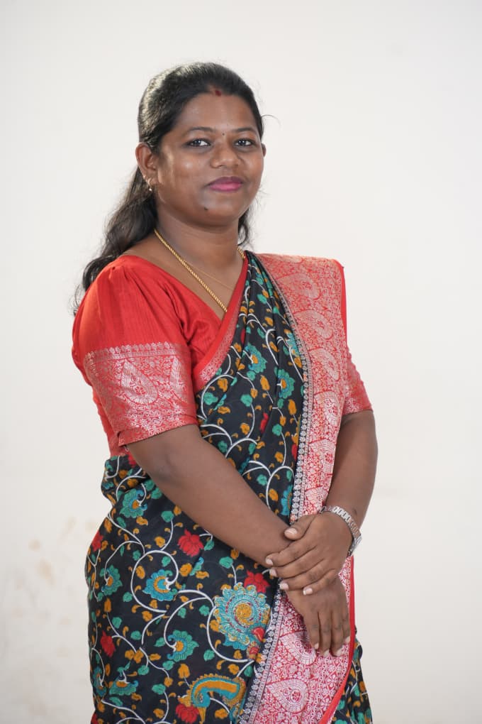 R. Priyadharshini