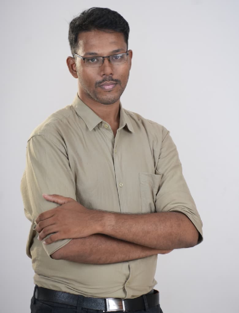 Dr.Divakar M