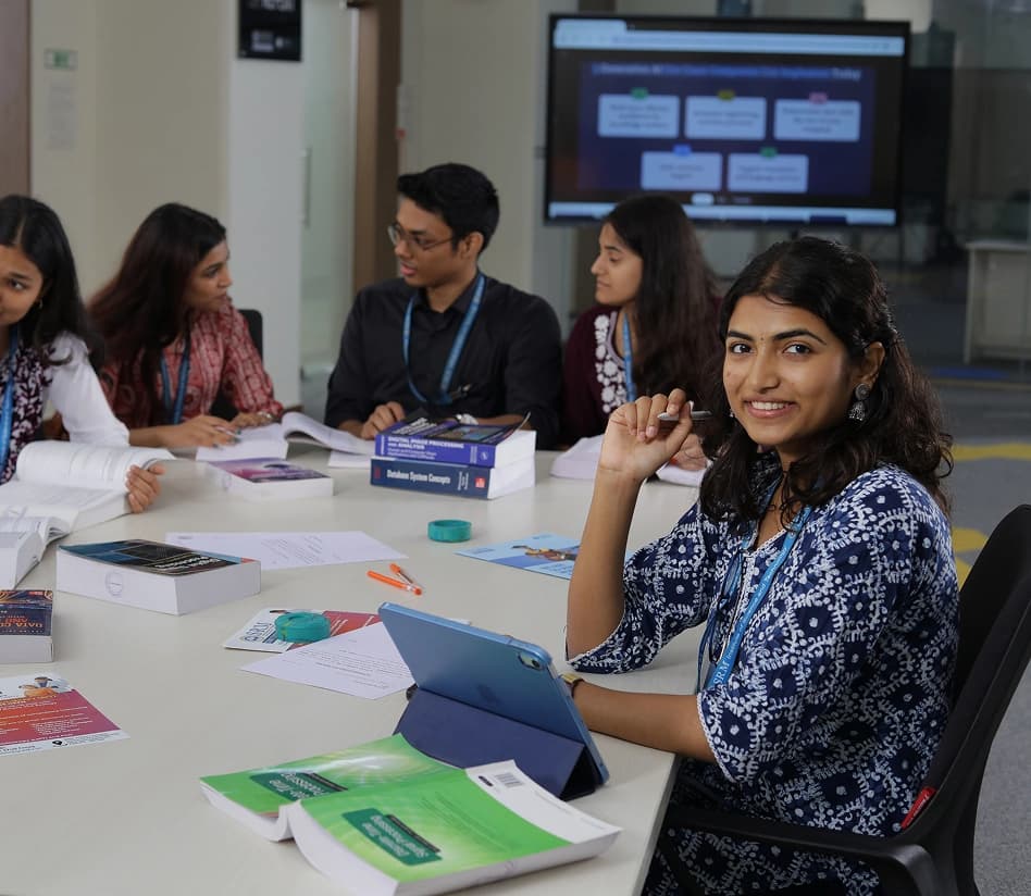 Students in training and career guidance at SRM
